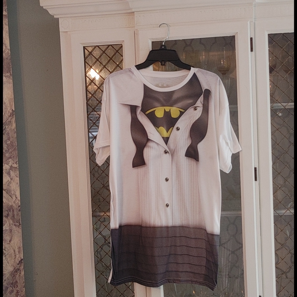 Mens Batman graphic t shirt.
